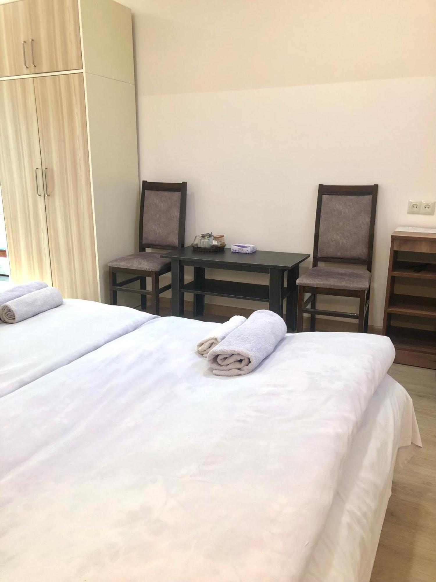 Guest House Anahit Ijevan Exterior foto