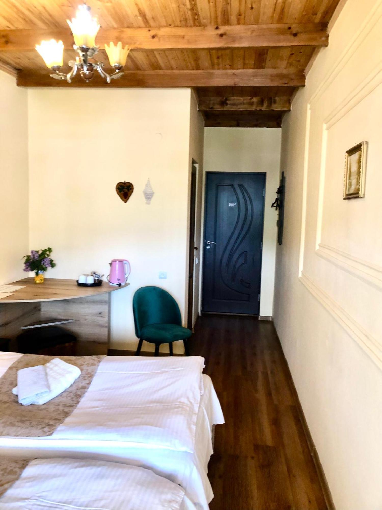 Guest House Anahit Ijevan Exterior foto