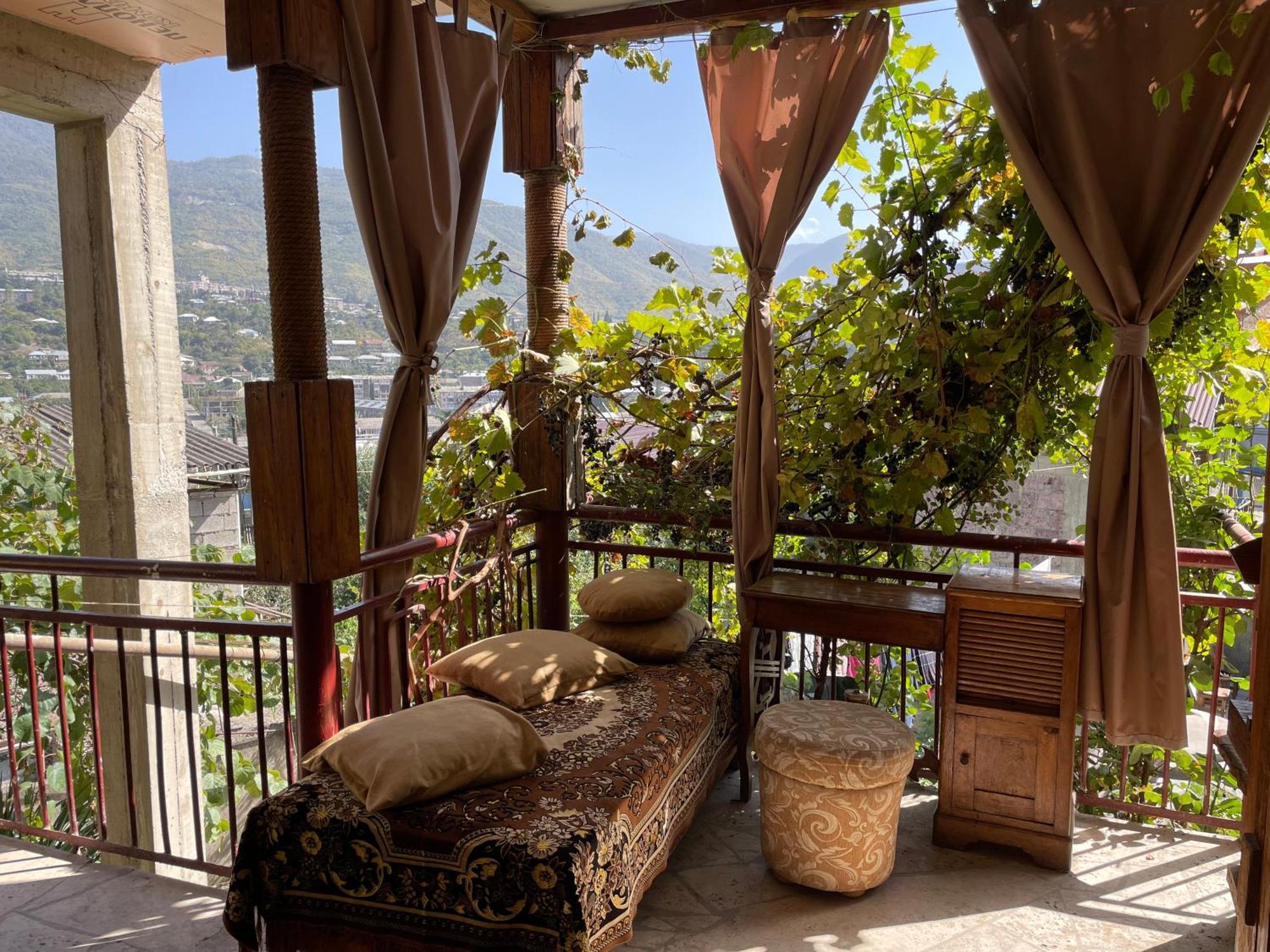Guest House Anahit Ijevan Exterior foto